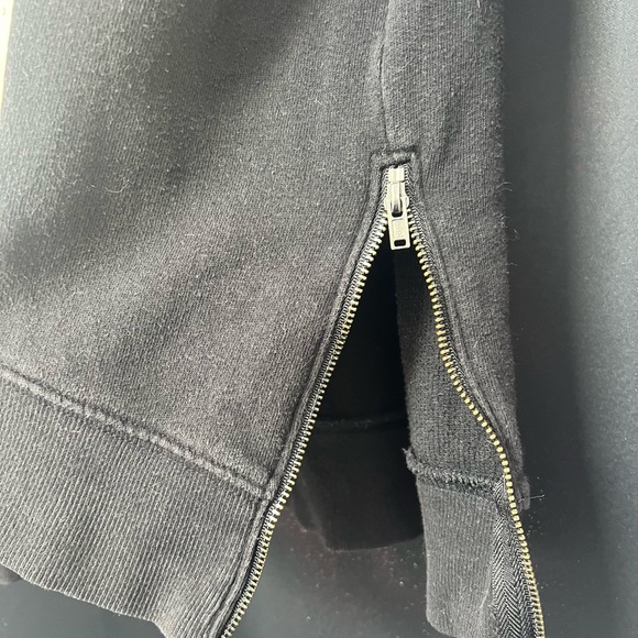 Alec Monopoly Richie Rich X Forever 21 Sweatshirt
Size: Men's US Large - Picture 3 of 4